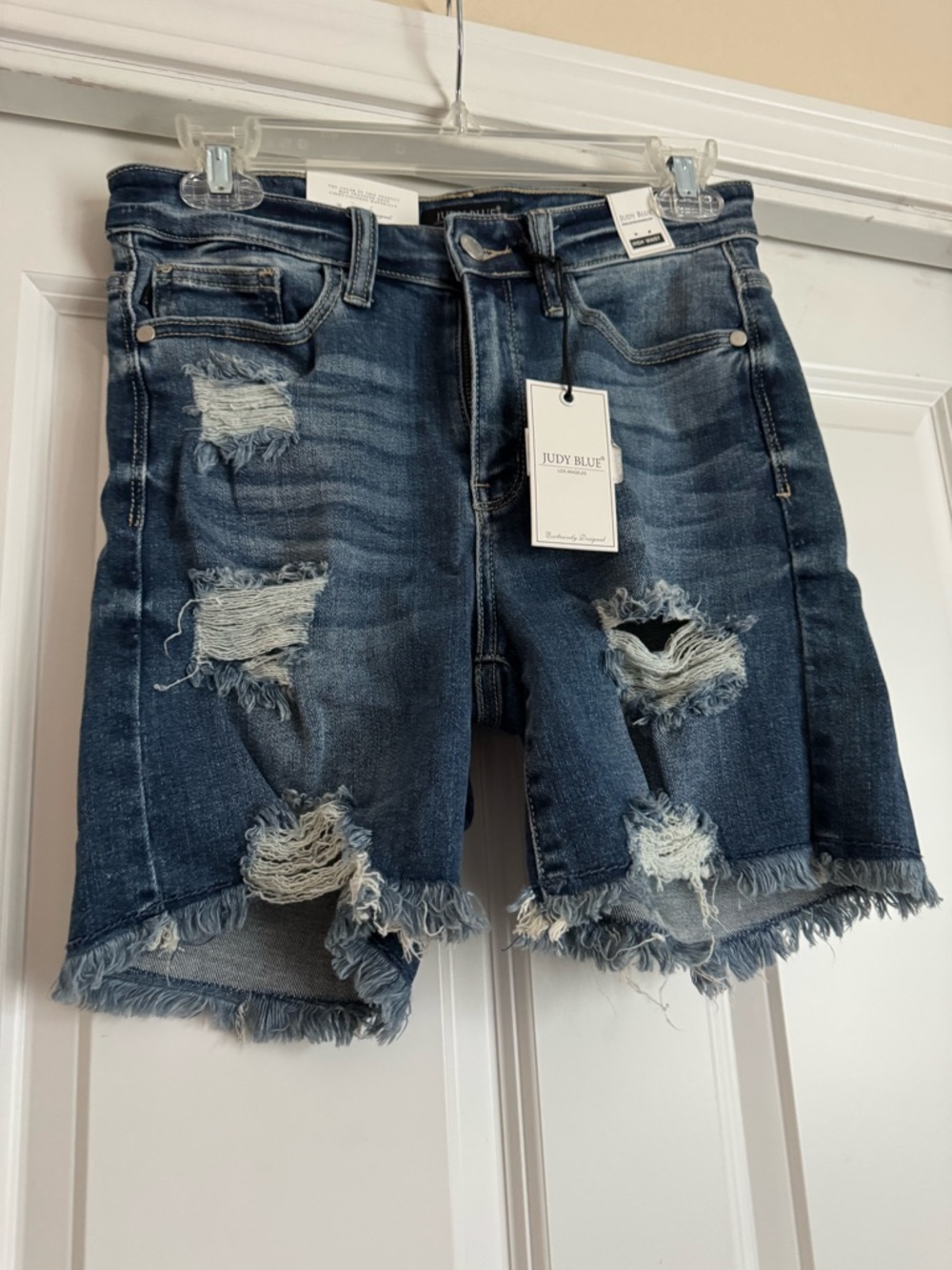 New Judy Blue Small Medium Wash High Waist Distressed Jean Shorts JB15214MD